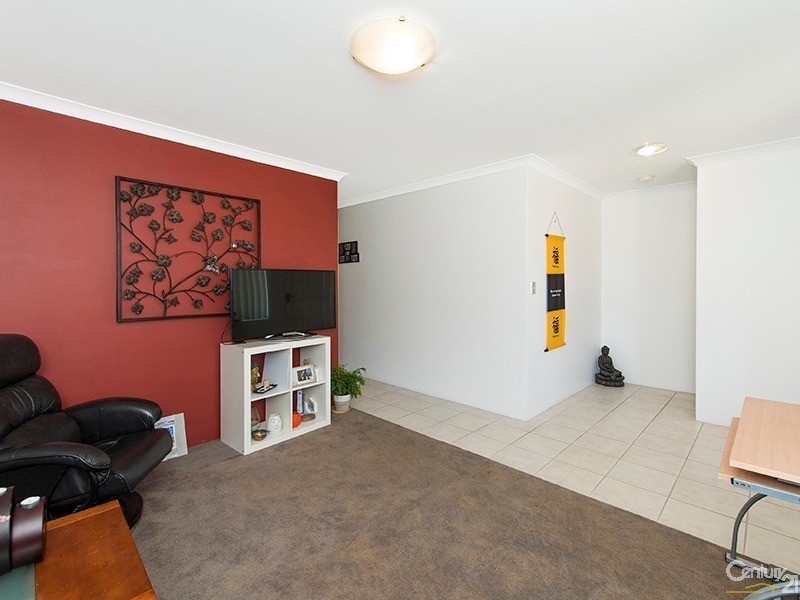 16 Golden Grove, Coodanup WA 6210