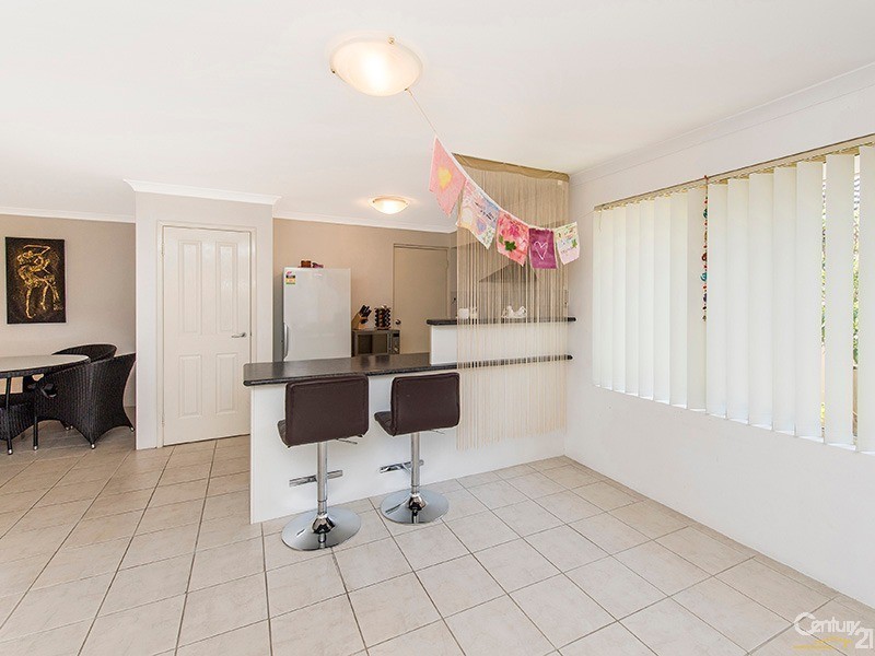 16 Golden Grove, Coodanup WA 6210