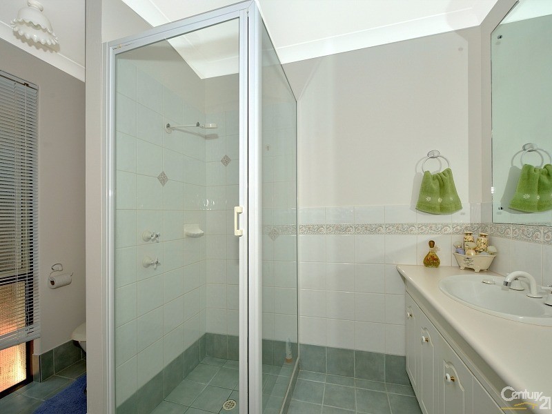 1 Albatross Close, Halls Head WA 6210