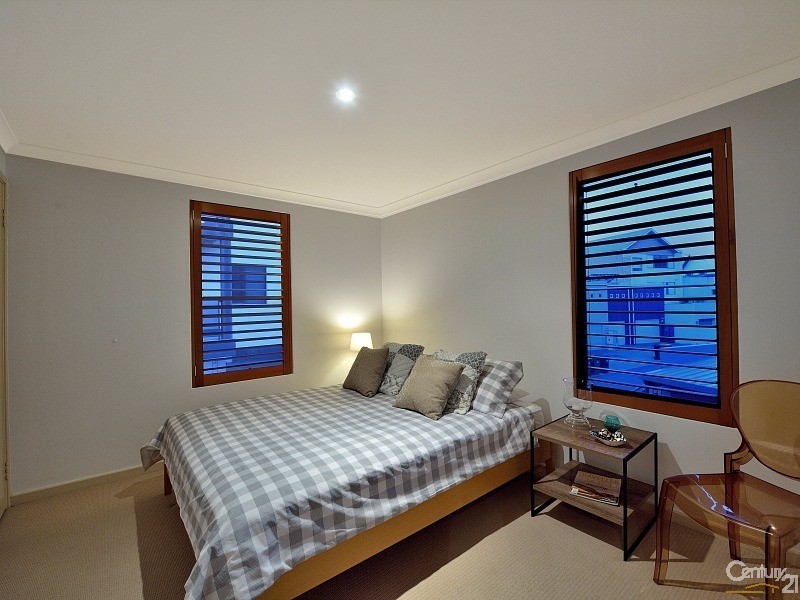 3/42 Spinnaker Quays, Mandurah WA 6210