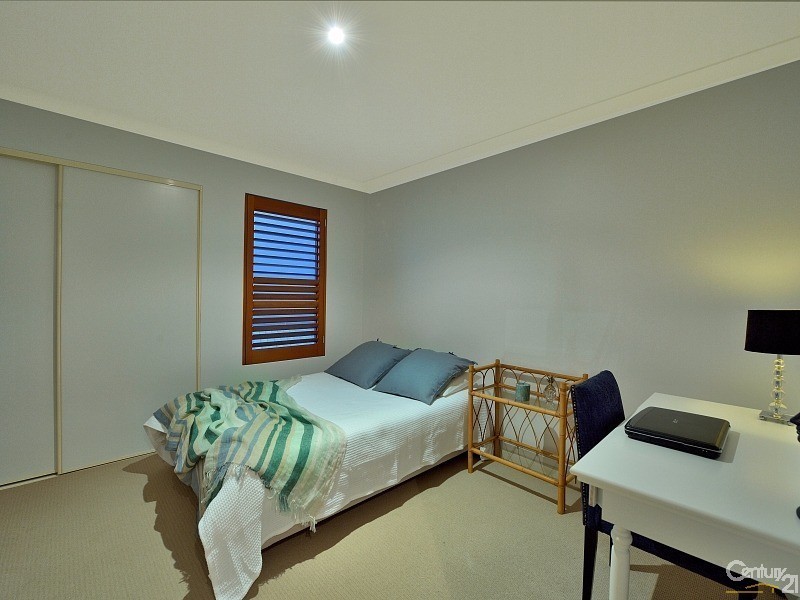 3/42 Spinnaker Quays, Mandurah WA 6210