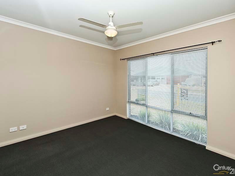 19 Waterview Way, Singleton WA 6175