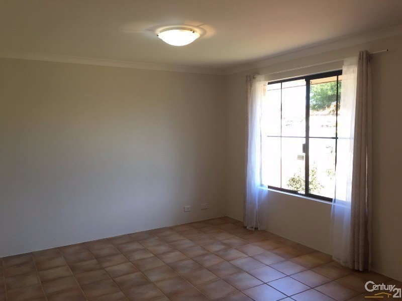 13 Bancroft Close, Greenfields WA 6210