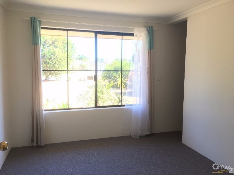 13 Bancroft Close, Greenfields WA 6210