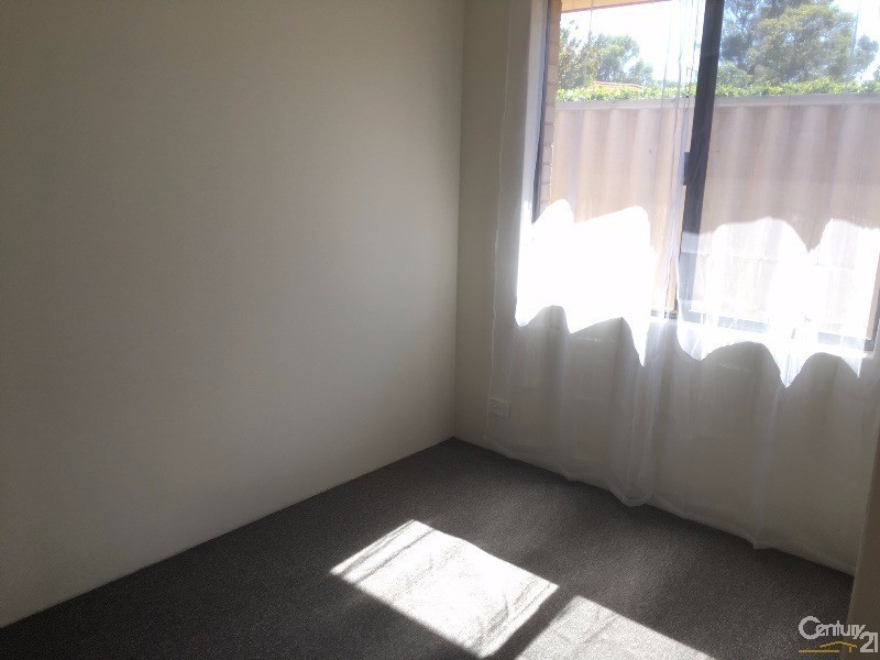 13 Bancroft Close, Greenfields WA 6210