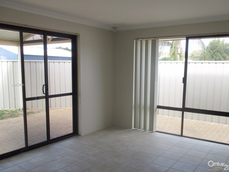 1/24 Ward Street, Mandurah WA 6210