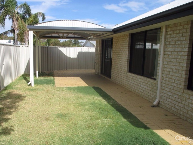 1/24 Ward Street, Mandurah WA 6210