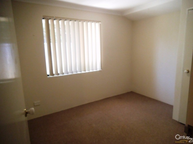 20 Pingle Drive, Greenfields WA 6210