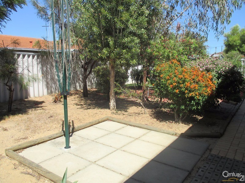 7 Bellbird Court, Greenfields WA 6210