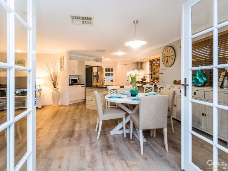 5 Borden Court, Dudley Park WA 6210