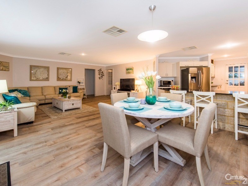 5 Borden Court, Dudley Park WA 6210