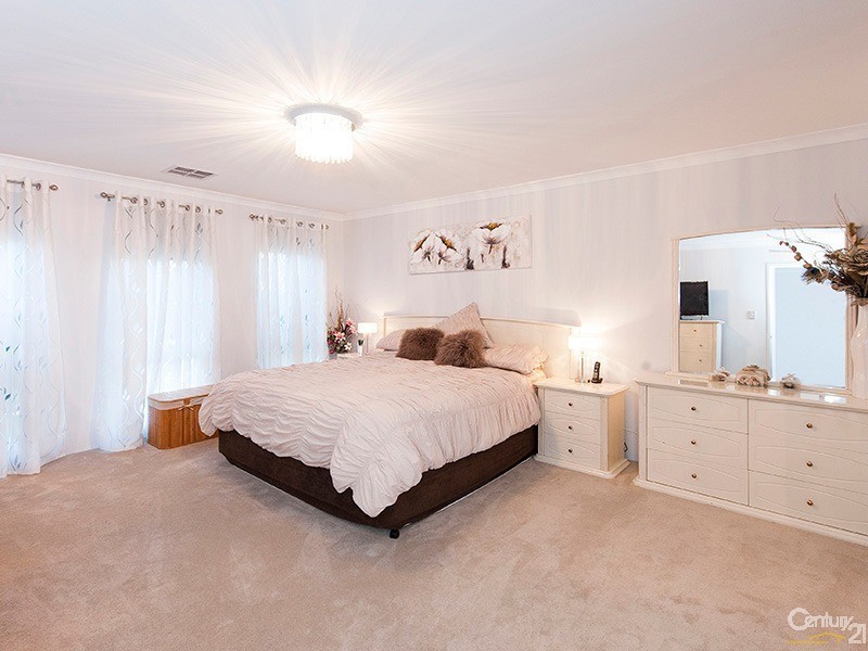 7 Barringarra Concourse, Madora Bay WA 6210