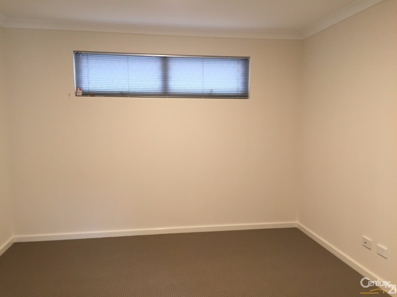 74 Bridgewater Boulevard, Erskine WA 6210