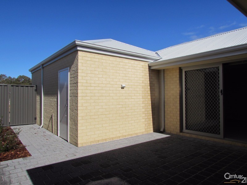 74 Bridgewater Boulevard, Erskine WA 6210