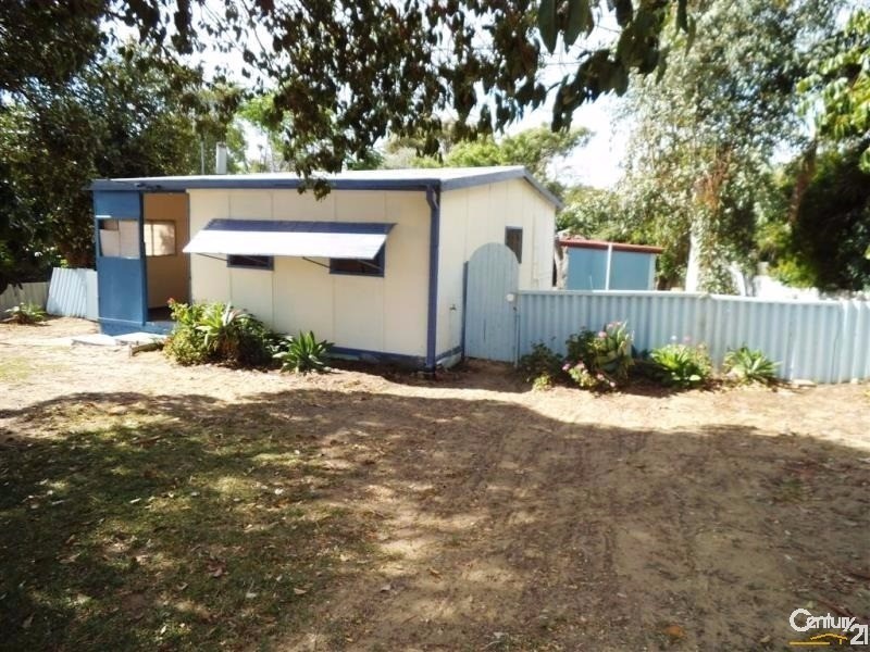 28 Service Street, Mandurah WA 6210