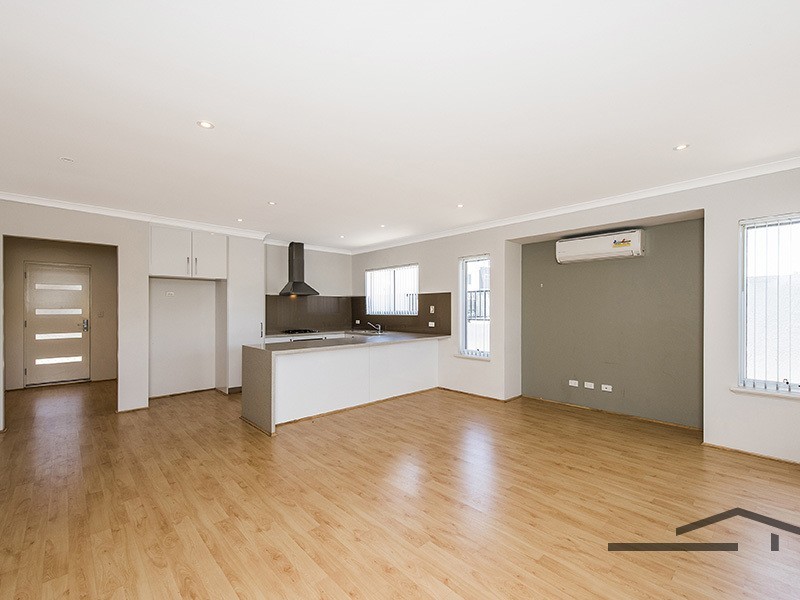 12 Kardan Loop, Falcon WA 6210