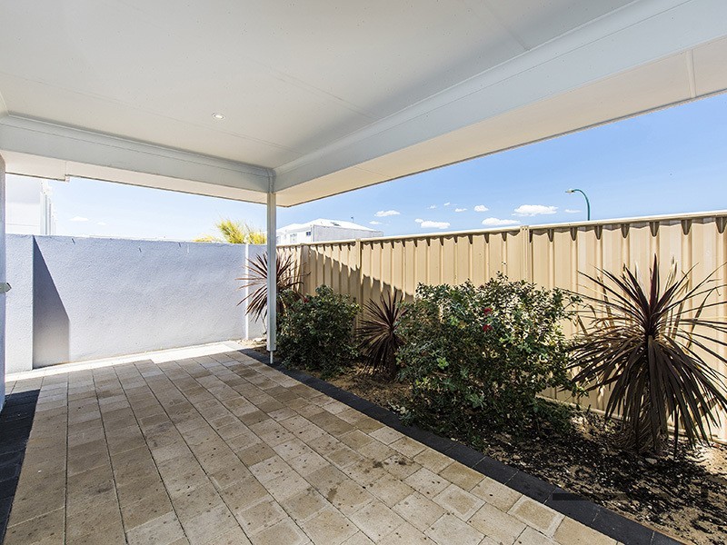 12 Kardan Loop, Falcon WA 6210