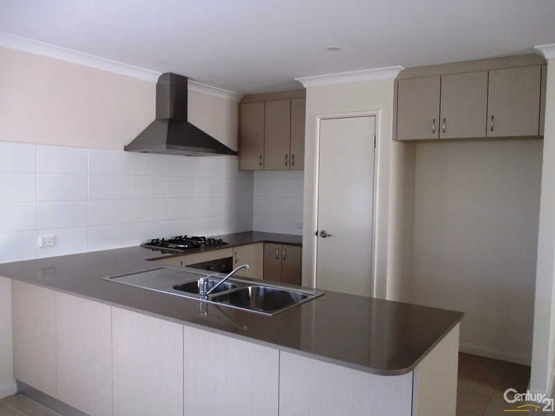 3 Island Way, Singleton WA 6175