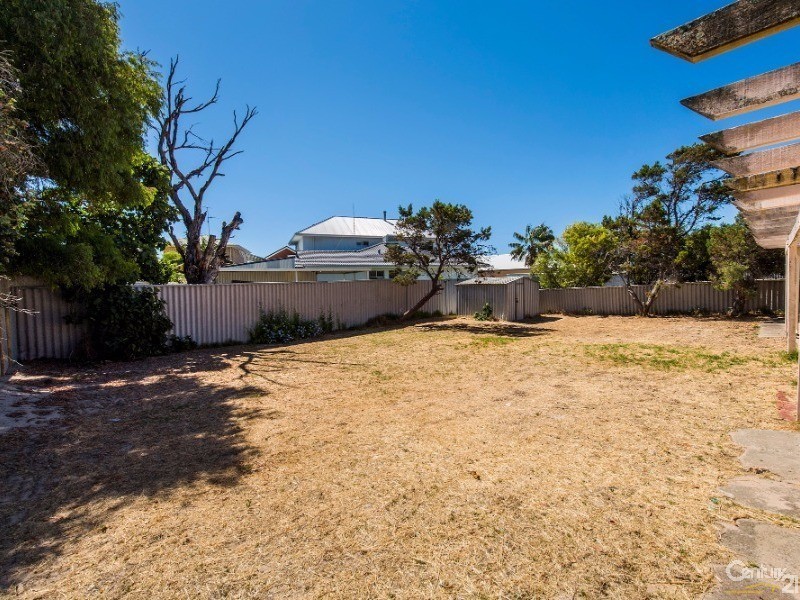 26 Cornwallis Road, Madora Bay WA 6210