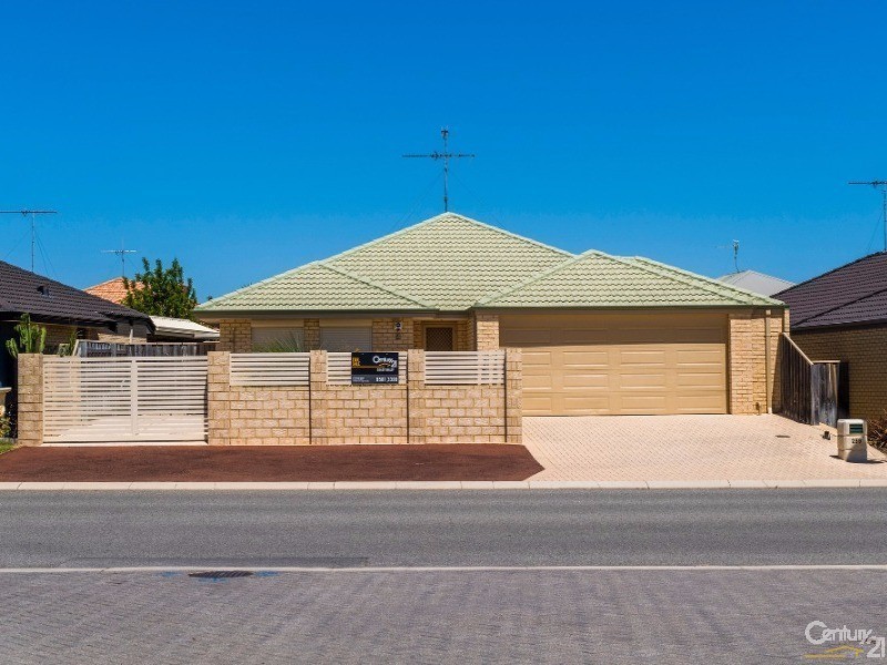 259 Peelwood Parade, Halls Head WA 6210