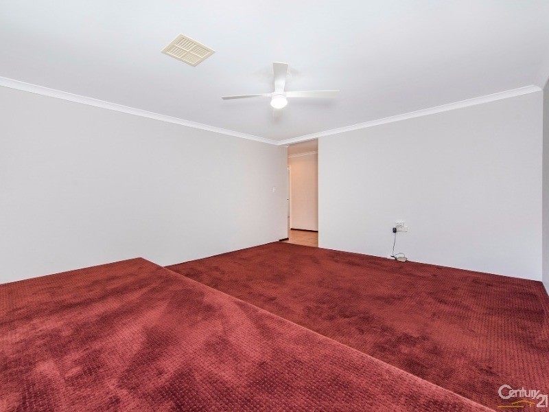 259 Peelwood Parade, Halls Head WA 6210