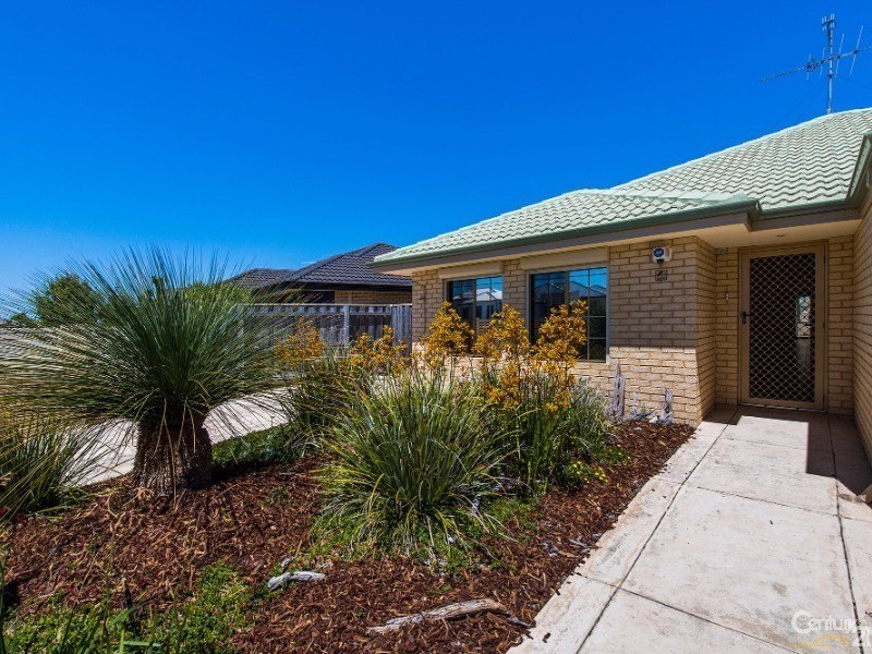 259 Peelwood Parade, Halls Head WA 6210