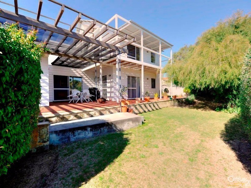 13 Selene Way, San Remo WA 6210