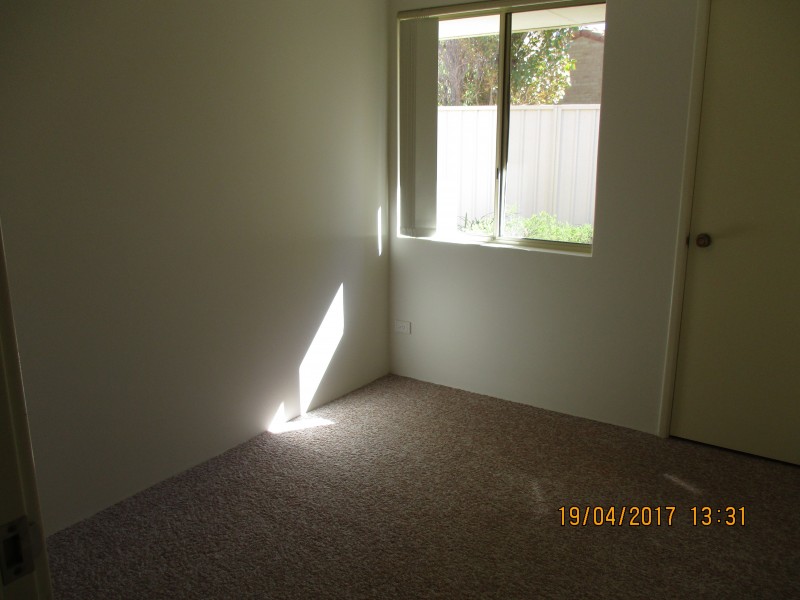 37B Admiralty Crescent, Halls Head WA 6210