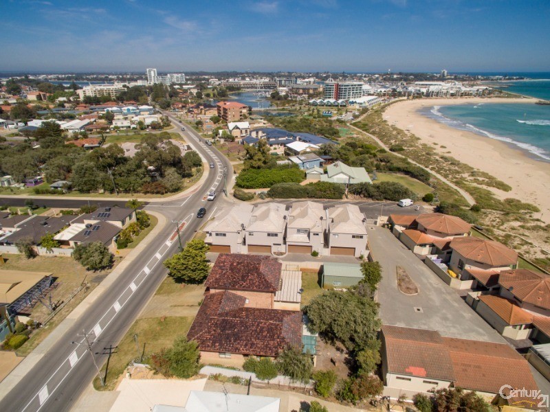 1/99 Ormsby Terrace, Silver Sands WA 6210