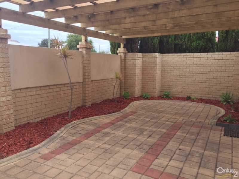 1/99 Ormsby Terrace, Silver Sands WA 6210