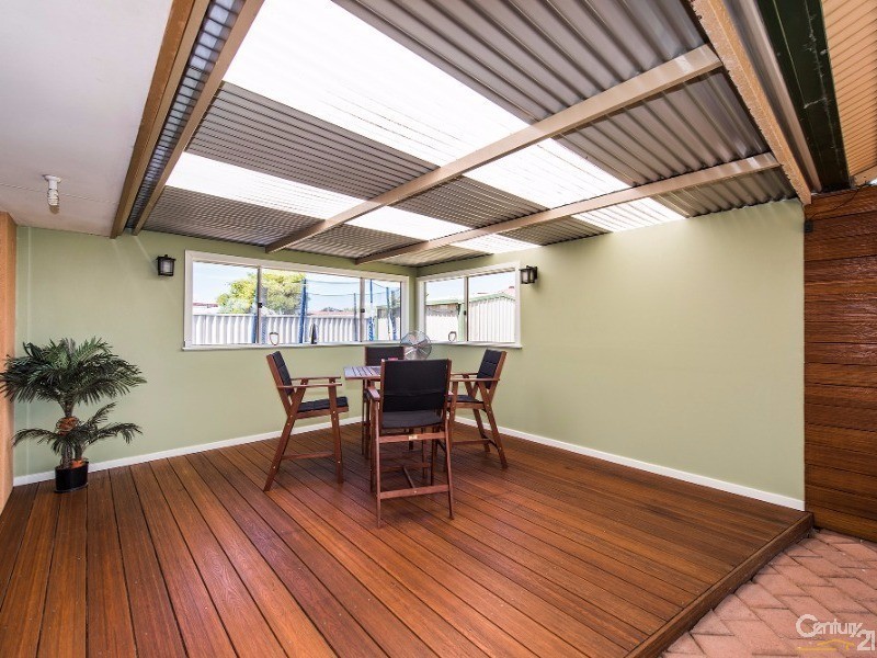 35 Federation Drive, Singleton WA 6175