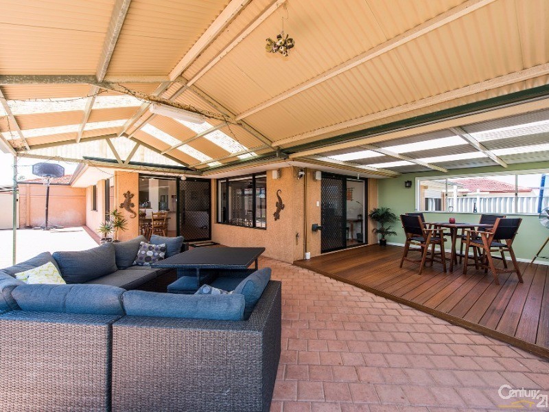 35 Federation Drive, Singleton WA 6175