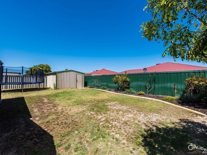35 Federation Drive, Singleton WA 6175