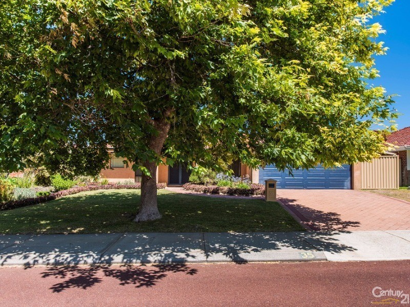 35 Federation Drive, Singleton WA 6175