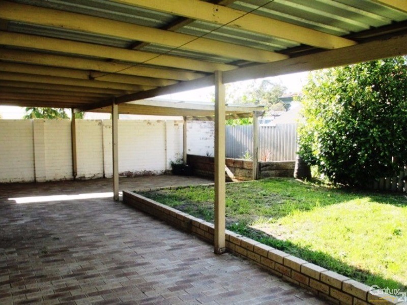 6 Kingia Place, Pinjarra WA 6208