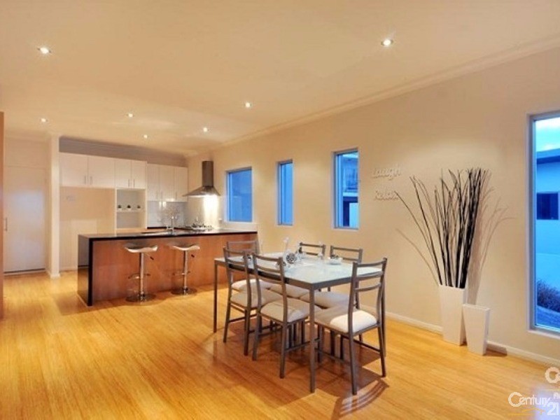 21A Oversby Street, Halls Head WA 6210