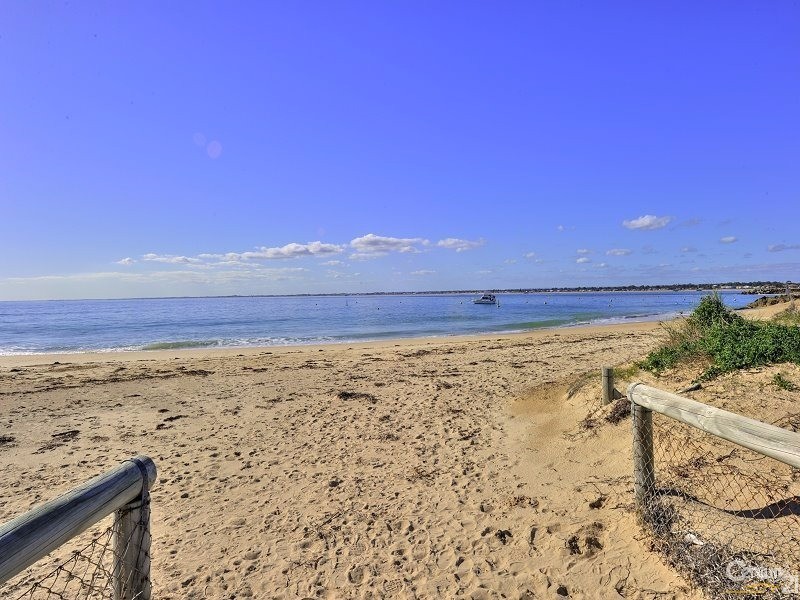 21A Oversby Street, Halls Head WA 6210