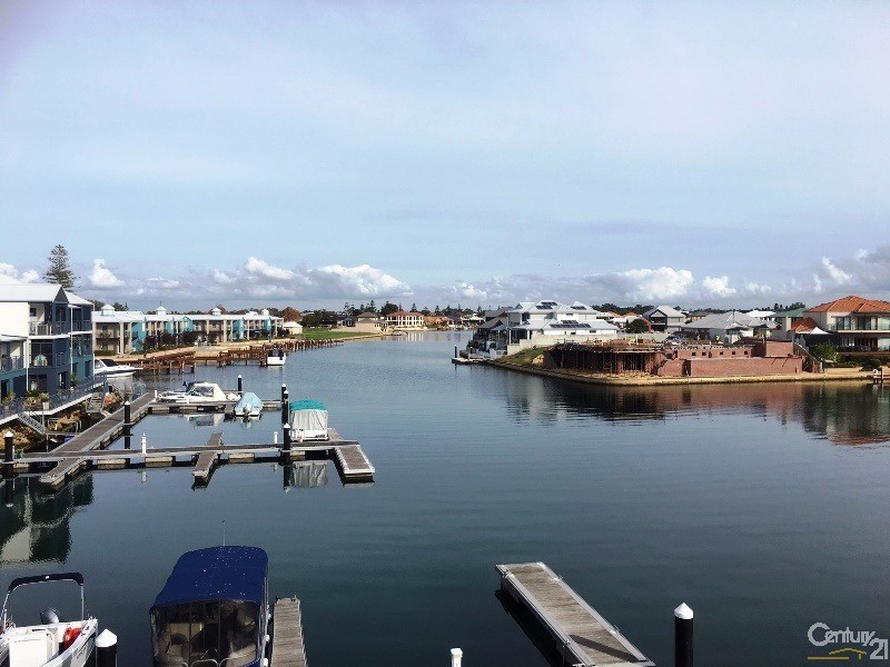 5/206 Mary Street, Halls Head WA 6210