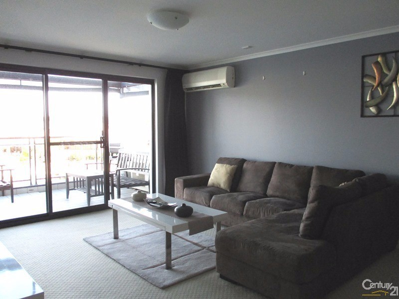 5/206 Mary Street, Halls Head WA 6210