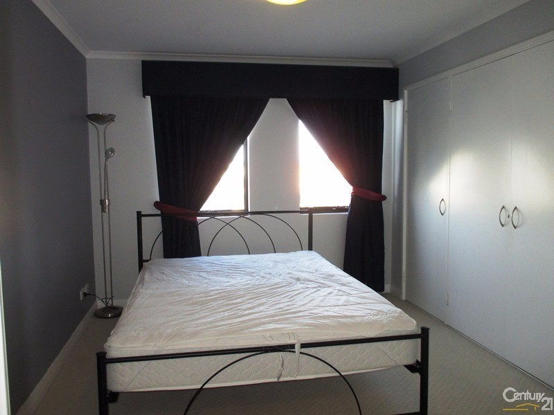 5/206 Mary Street, Halls Head WA 6210