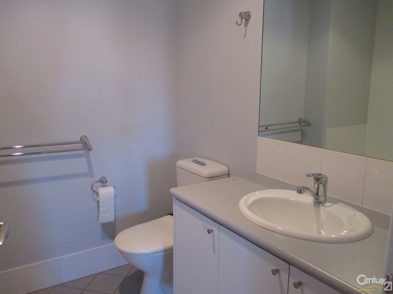 5/206 Mary Street, Halls Head WA 6210