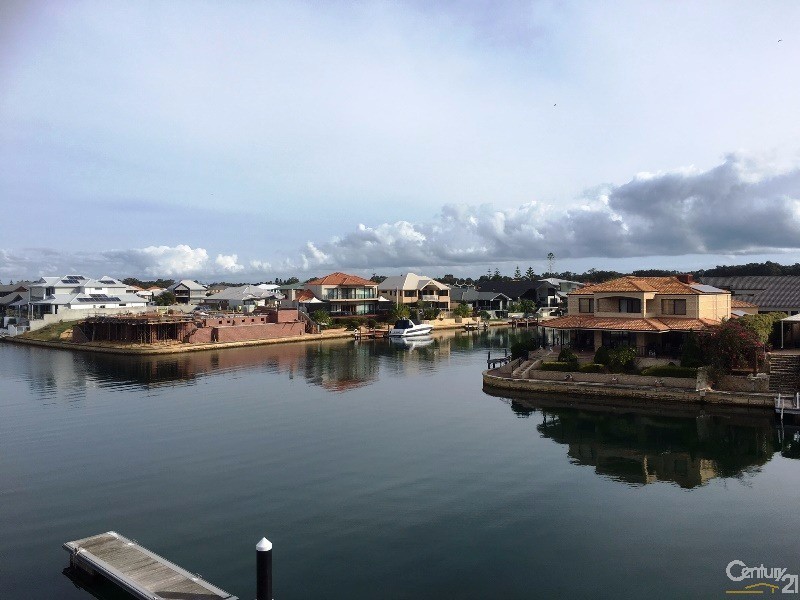 5/206 Mary Street, Halls Head WA 6210