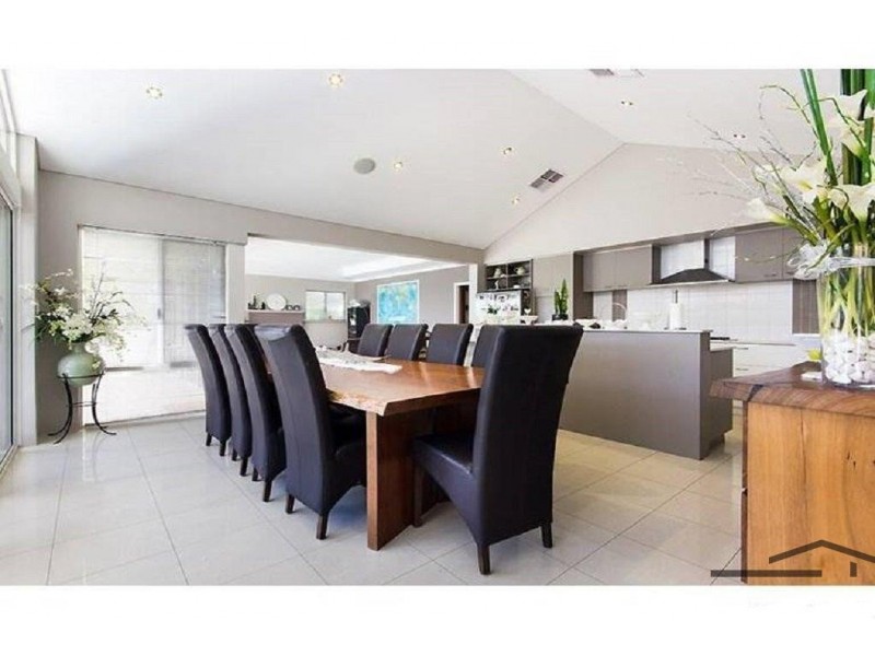 4 Acheron Road, San Remo WA 6210