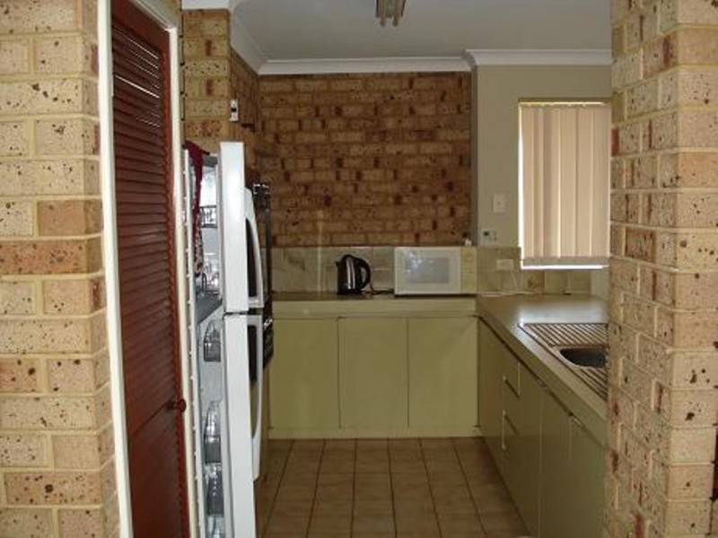 8 Jannali Way, San Remo WA 6210