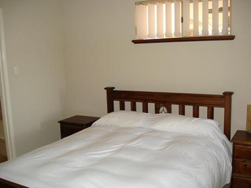 8 Jannali Way, San Remo WA 6210