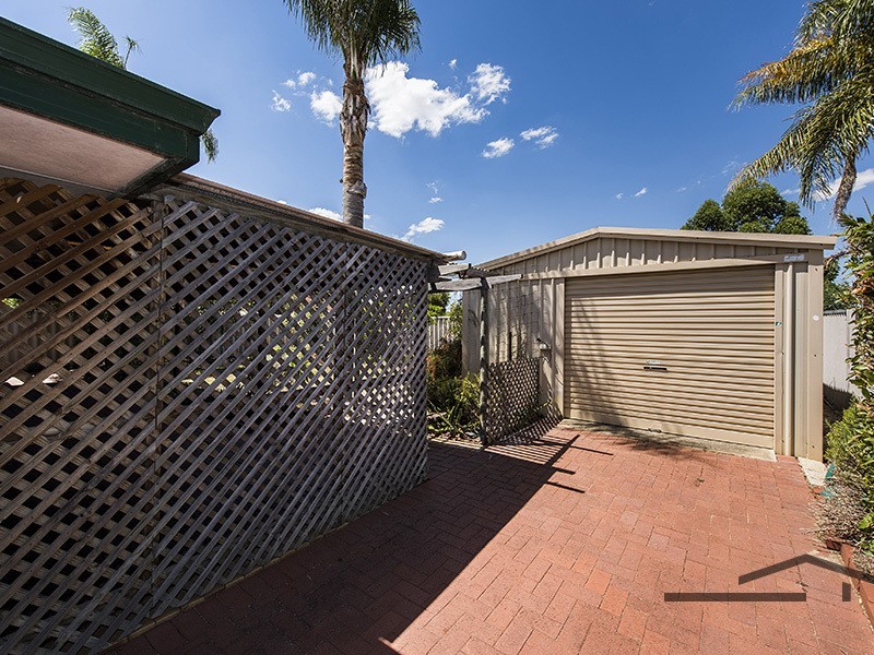 9 Waterfall Cove, Greenfields WA 6210