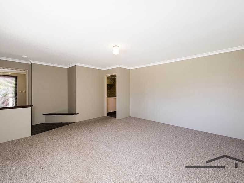 9 Waterfall Cove, Greenfields WA 6210