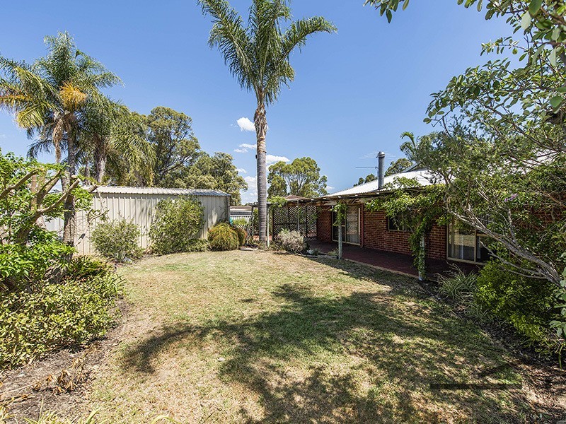 9 Waterfall Cove, Greenfields WA 6210