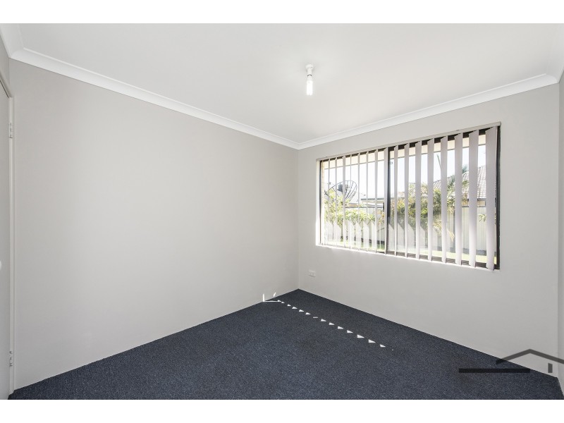 16 Ferncliffe Parkway, Meadow Springs WA 6210