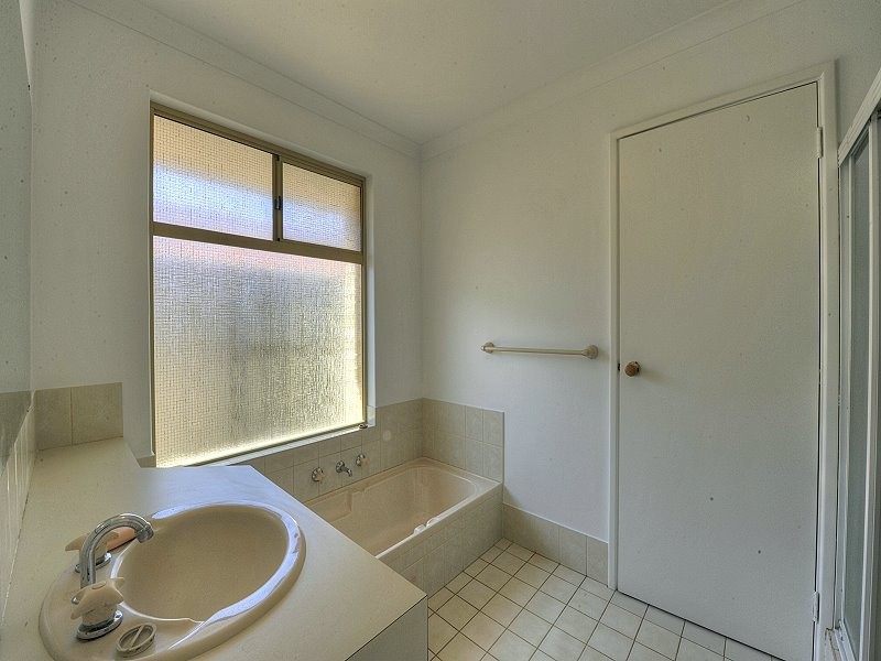 2/17 Stewart Street, Mandurah WA 6210